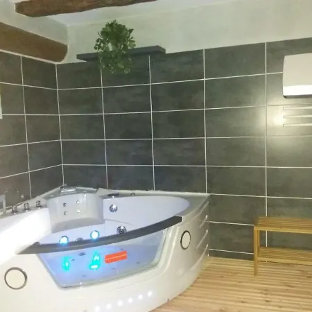 بيت للعطل L Echappee Belle